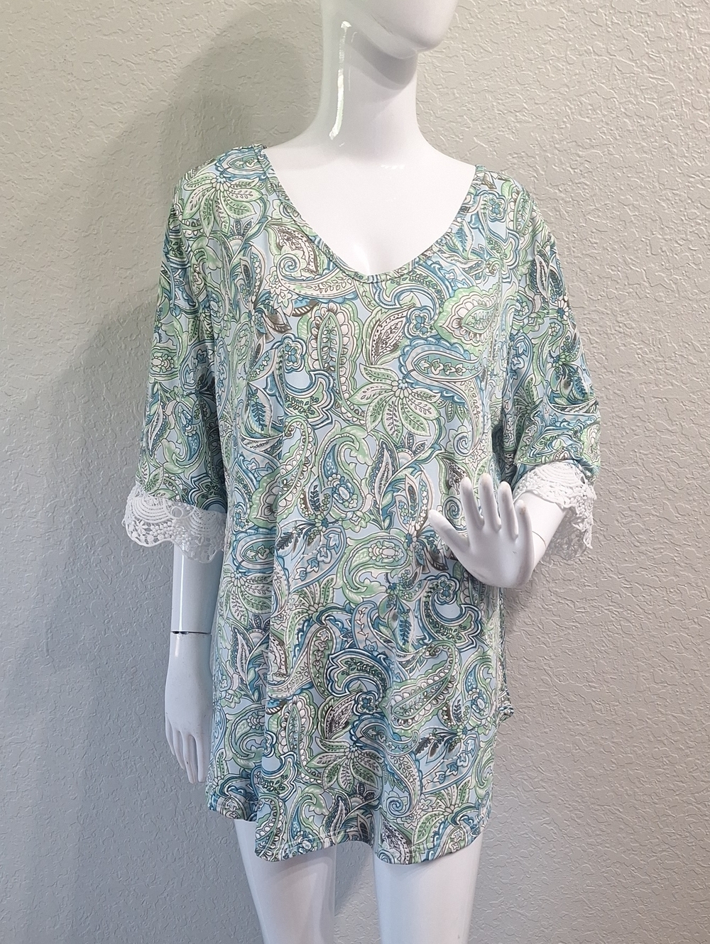 Stem&Vine Top